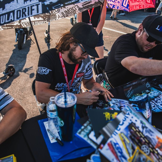 black luxury SUV detailing Florida